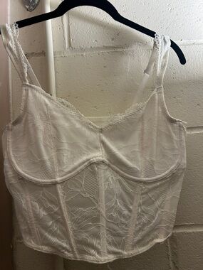 HOLLISTER CORSET - Lace Longline Bustier Camisole in White